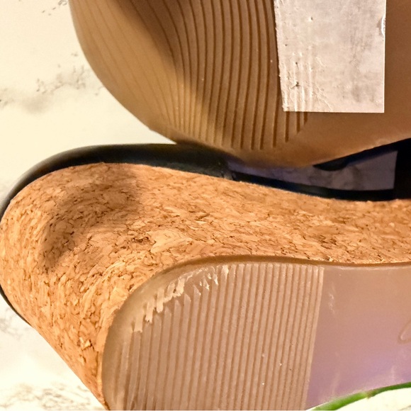 Clarks Black Crisscross Heels - Picture 8 of 8